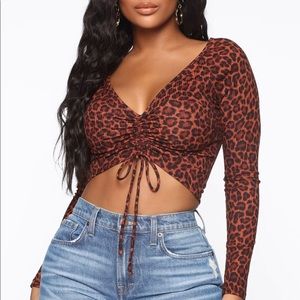 New fashion nova crop